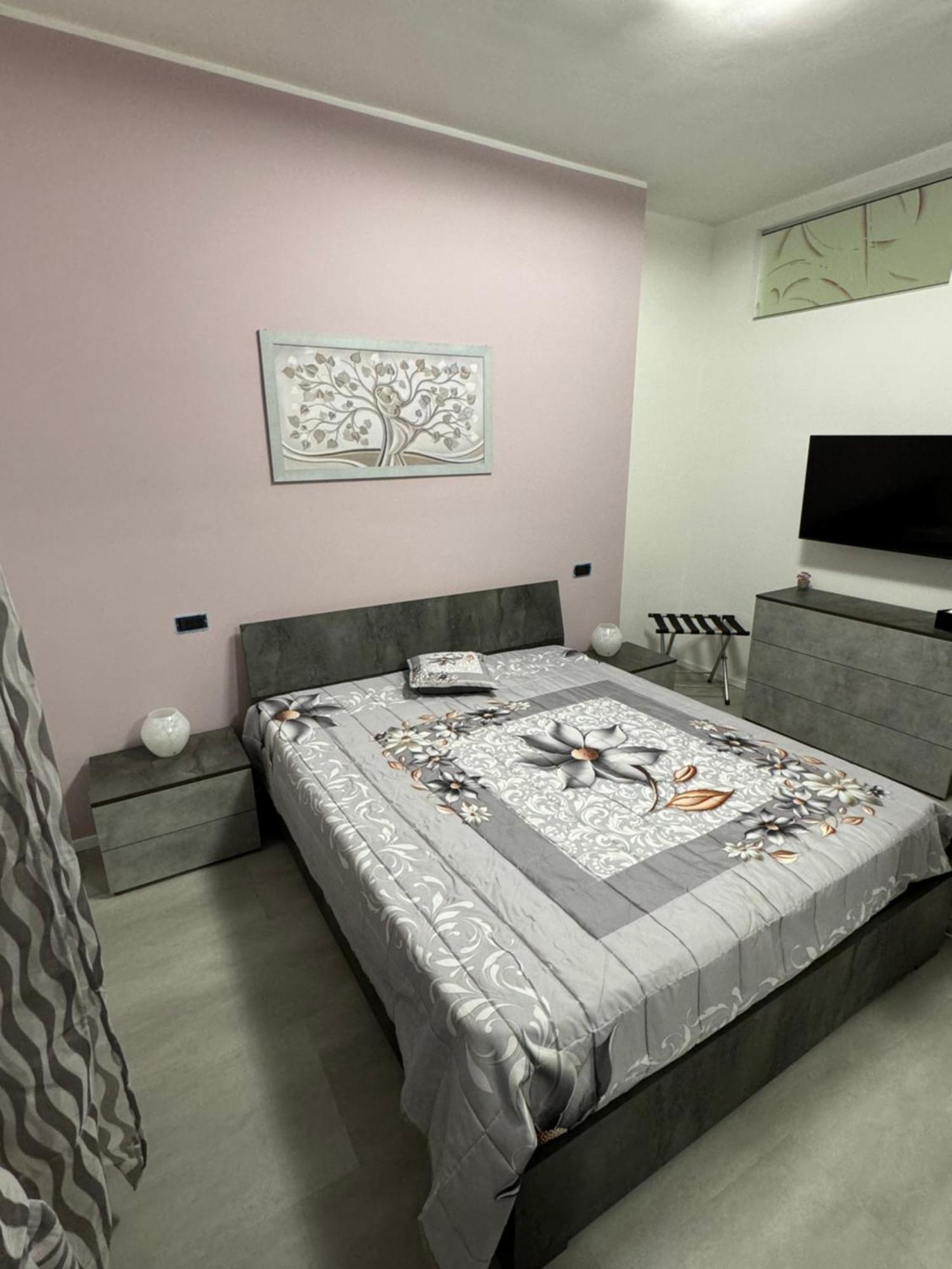 Апартаменты Baleari House Термоли Экстерьер фото